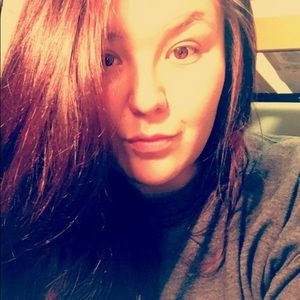 Meet your Posher, Tierra